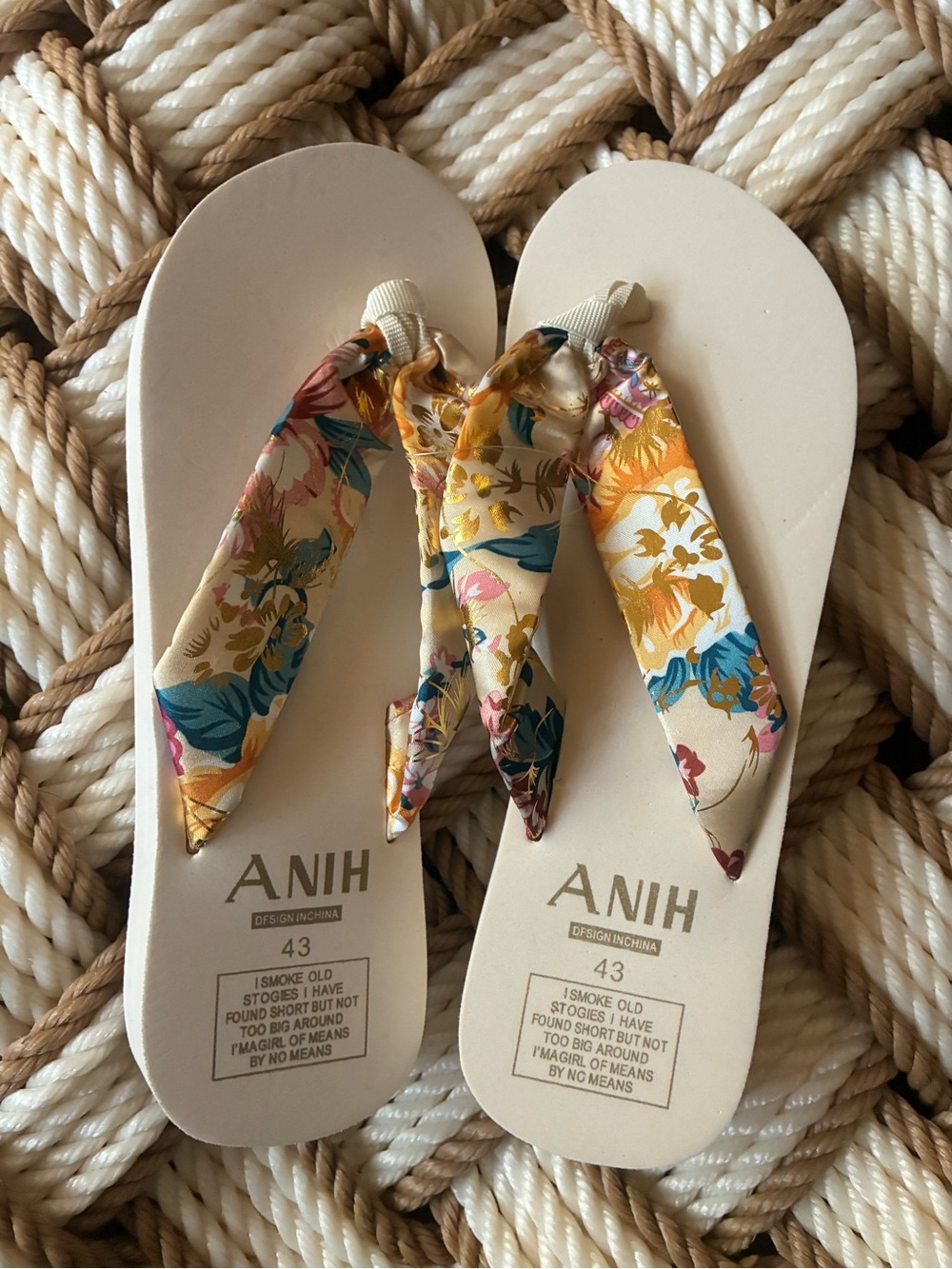 Women's Cream Floral Fabric Strap Sandals